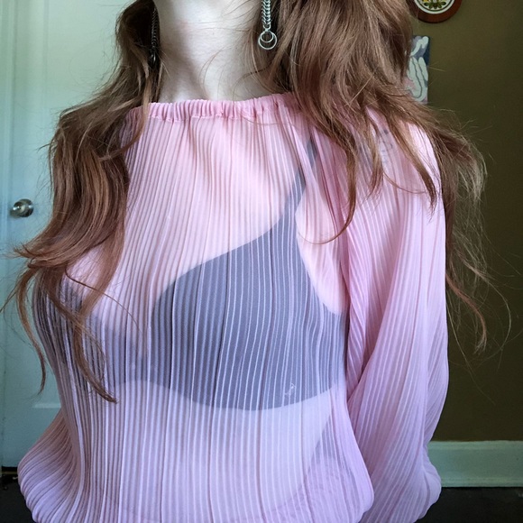Pink sheer blouse - Picture 2 of 4